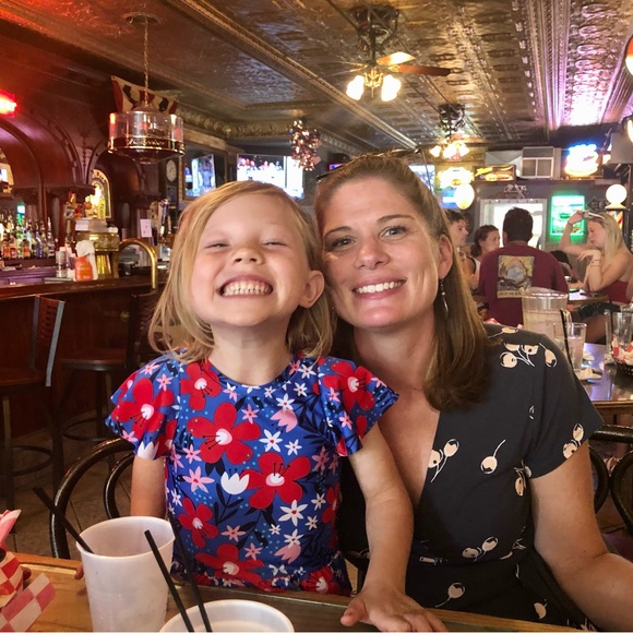 Meet your Posher, Cassie - Picture 9 of 9